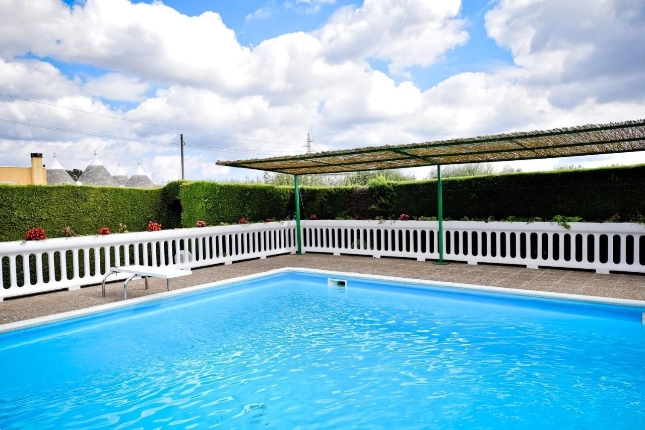 마르티나프란카 I Cinque Trulli With Swimming Pool 빌라 외부 사진